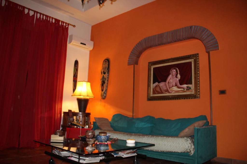 B&B Casa Tua Napoli Bagian luar foto